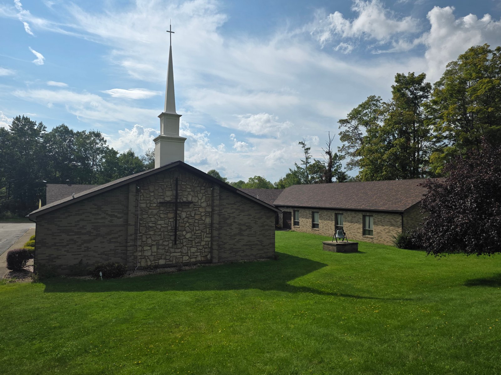 Original Grace Bible Church property photograph 12